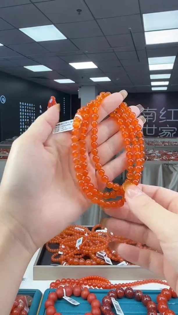 未镶嵌珠串南红玛瑙多样发其一/6/2025073504999