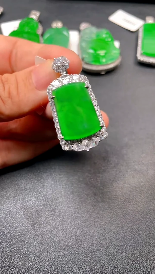 吊坠(不含链)银S925镶嵌翡翠吊坠