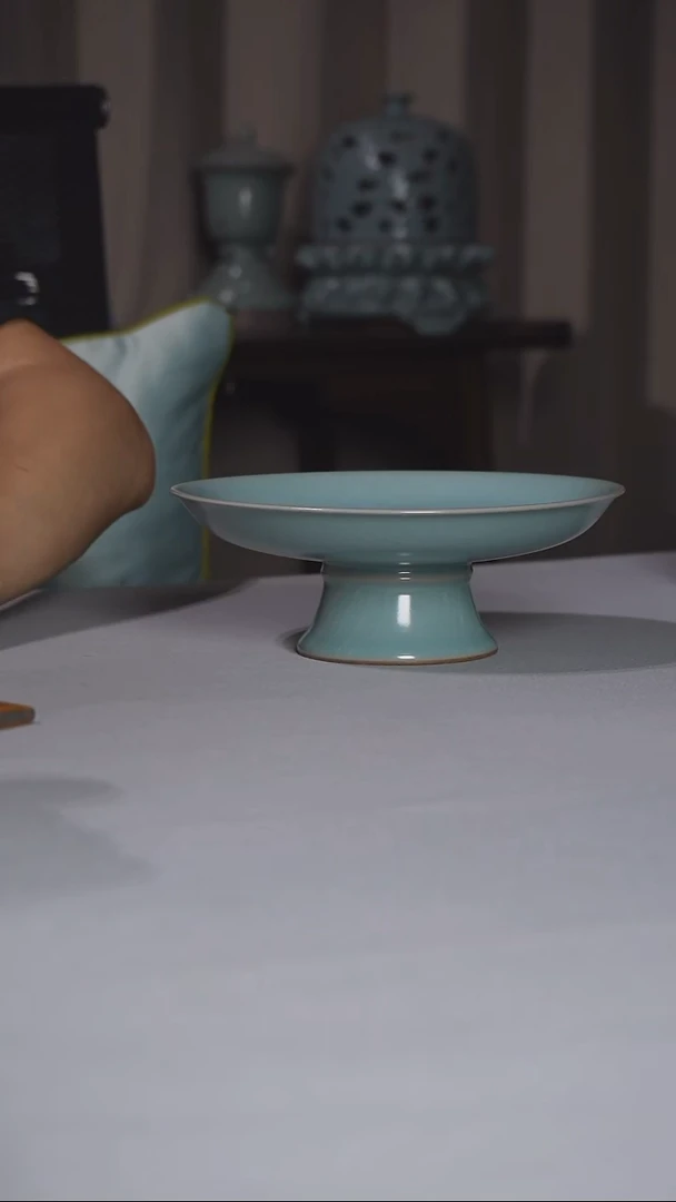 高足果盘·········