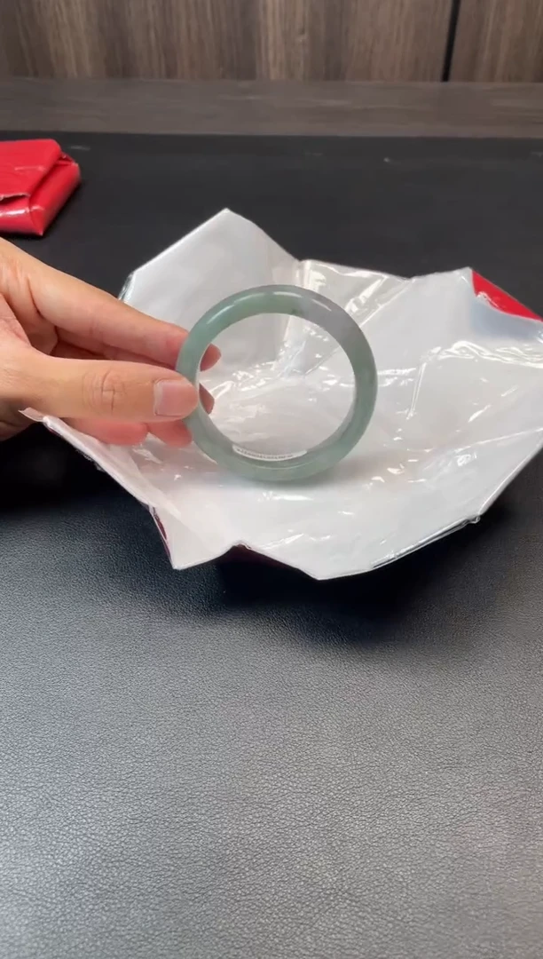 未镶嵌手镯翡翠667