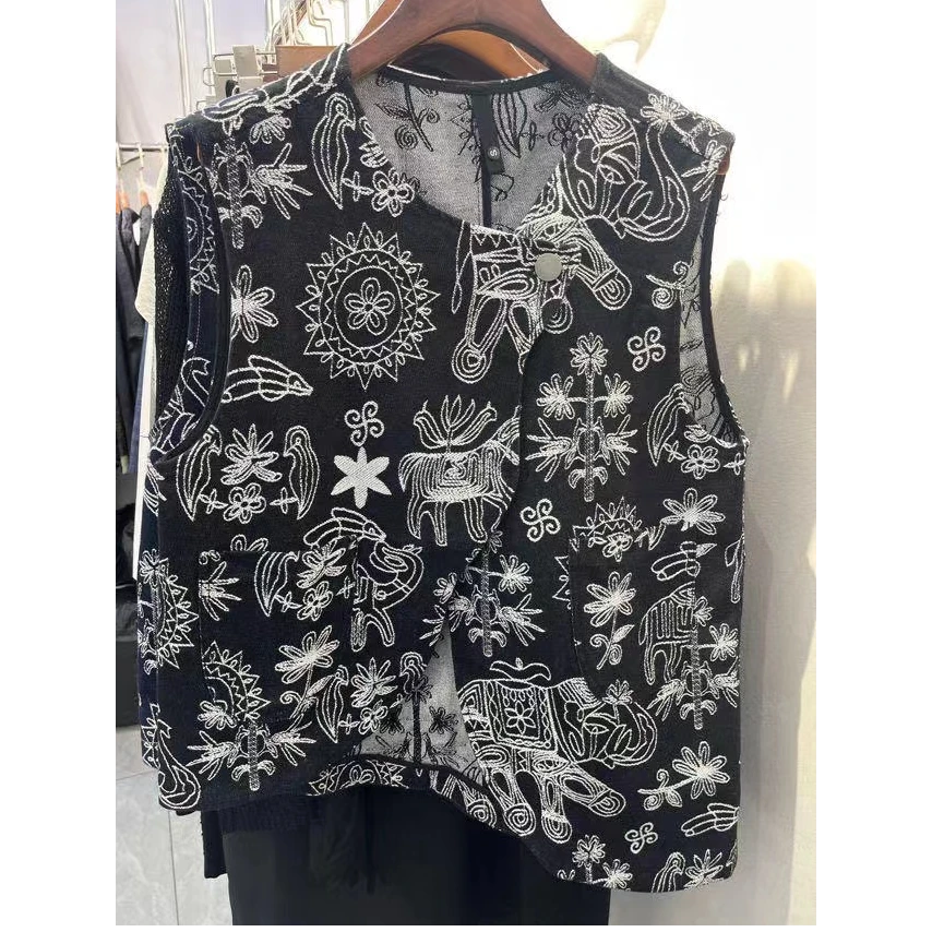 【柏卉服饰】提花工艺不规则马甲