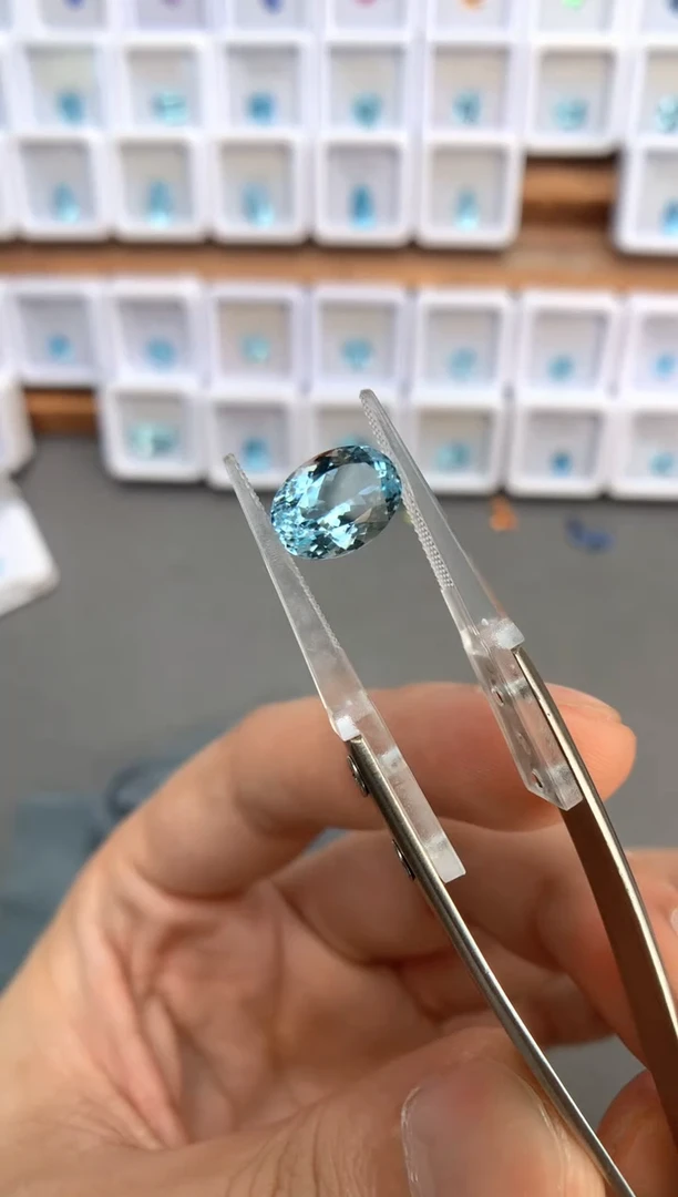 未镶嵌裸石定制海蓝宝石3.66ct 圣玛
