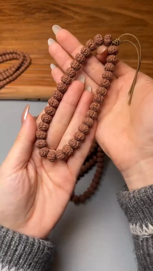 吊坠金刚菩提老树王手持