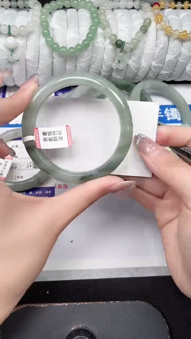 未镶嵌手镯石英质玉344-58/59