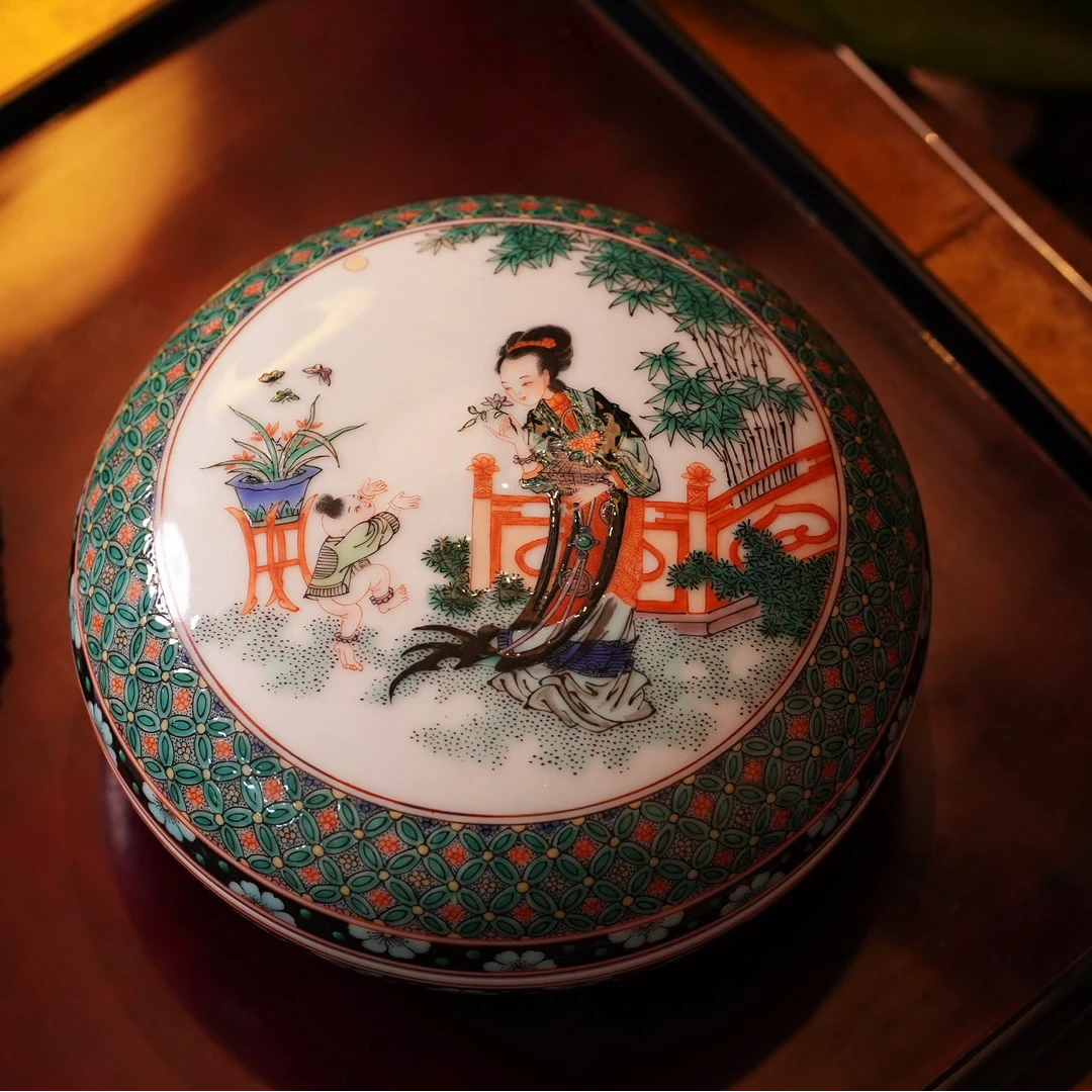 古阅和风重工古彩捧盒首饰盒