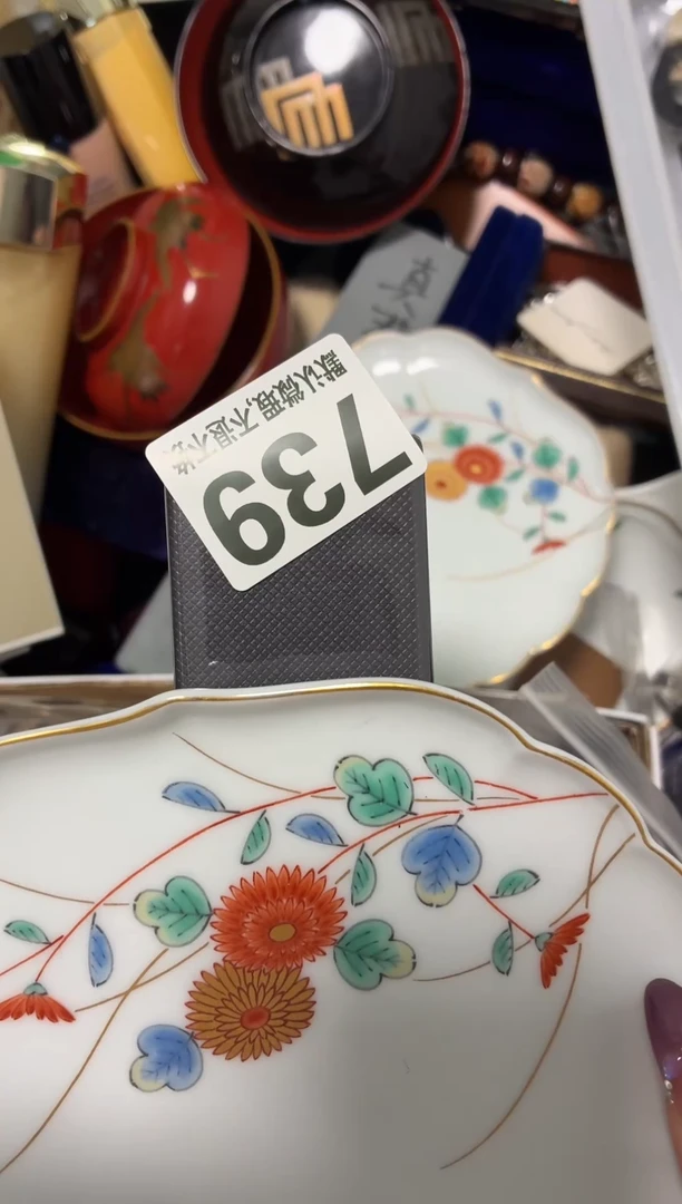 瓷片好漂亮的东西快来带走吧【】