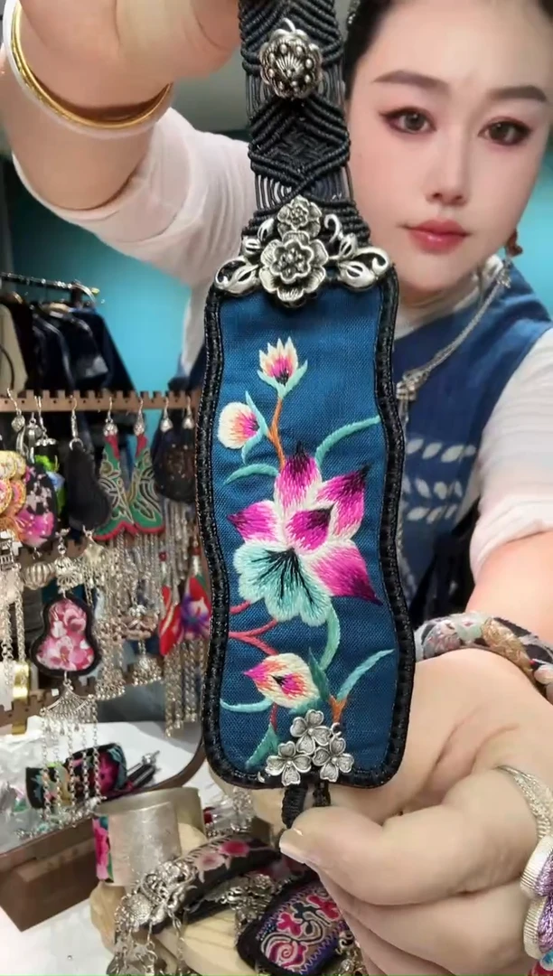 刺绣纯手工苗绣非遗老绣手带