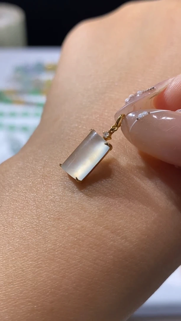 未镶嵌定制翡翠界面提溜 买断不退换