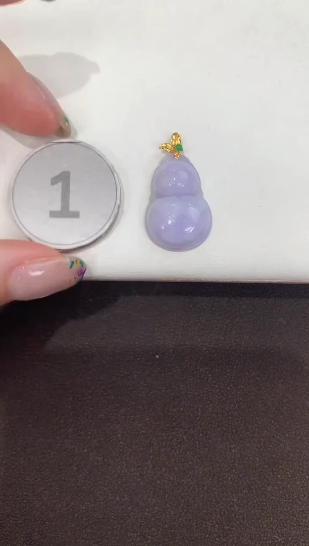 颈饰18K金镶嵌翡翠天然缅甸A货翡翠