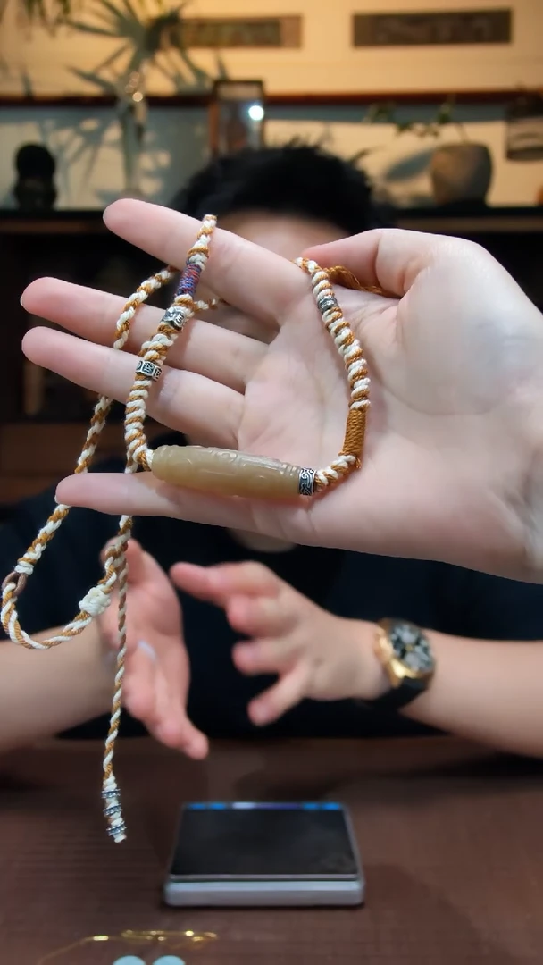 和田玉未镶嵌颈饰糖料单珠颈链SY