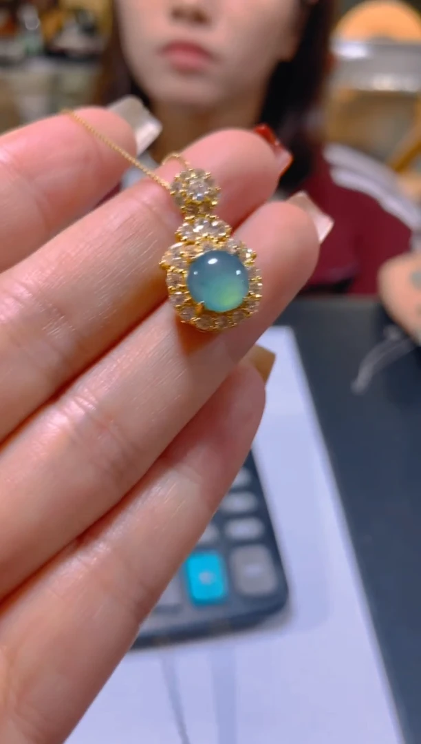 颈饰未镶嵌翡翠多样性发一