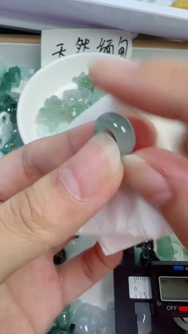 散珠翡翠80号链接，A货翡翠
