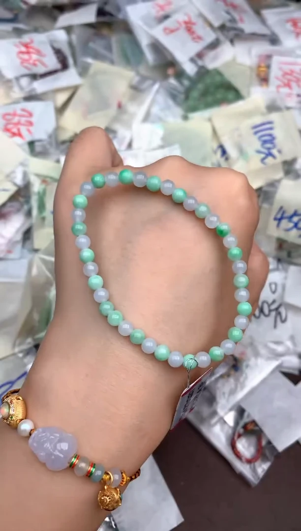 未镶嵌挂件翡翠一