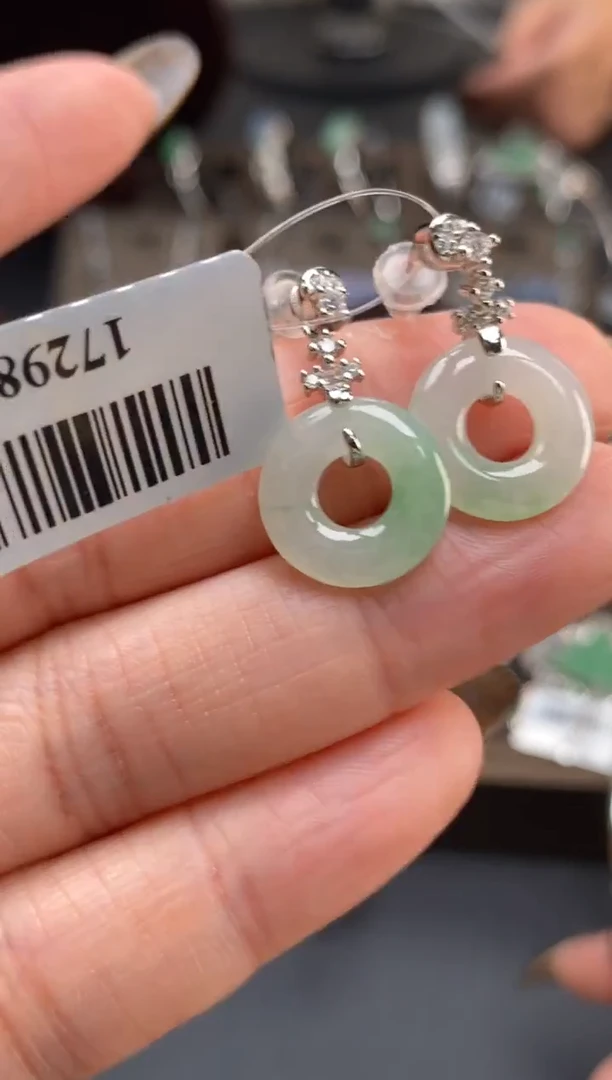 颈饰银S925镶嵌翡翠净货17298