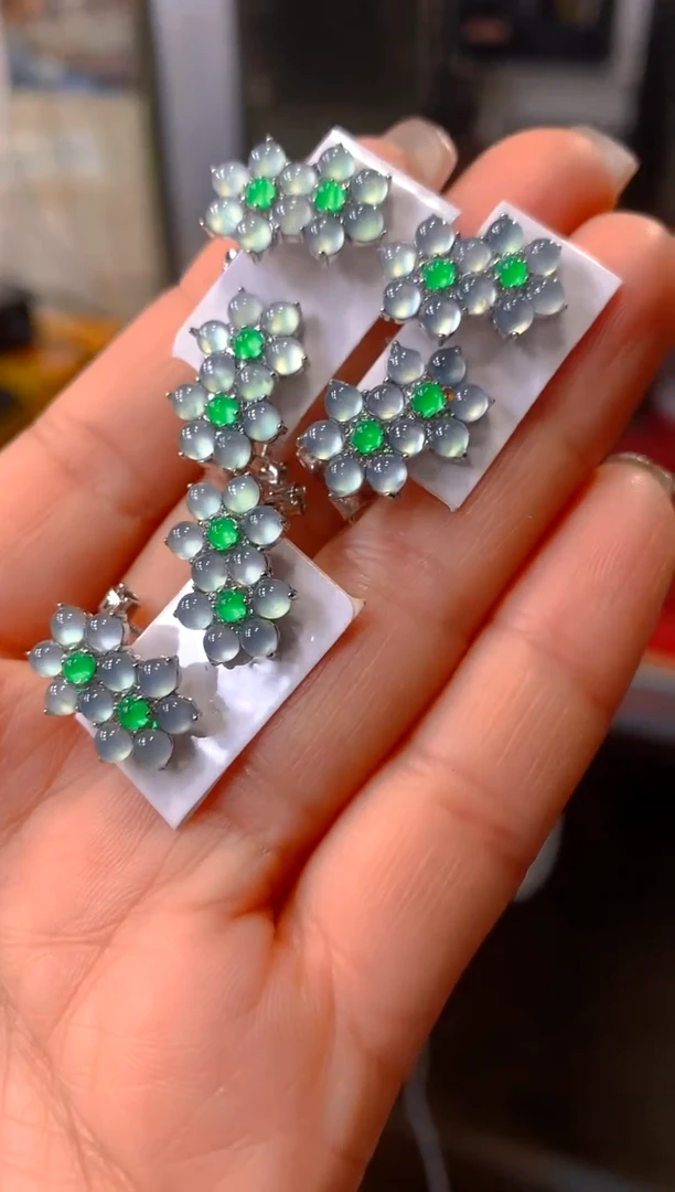 【闪购商品】定制翡翠未镶嵌22-多样性发货（发其一）