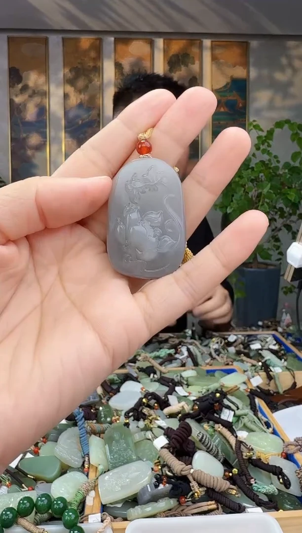 未镶嵌和田玉挂件拍一发一