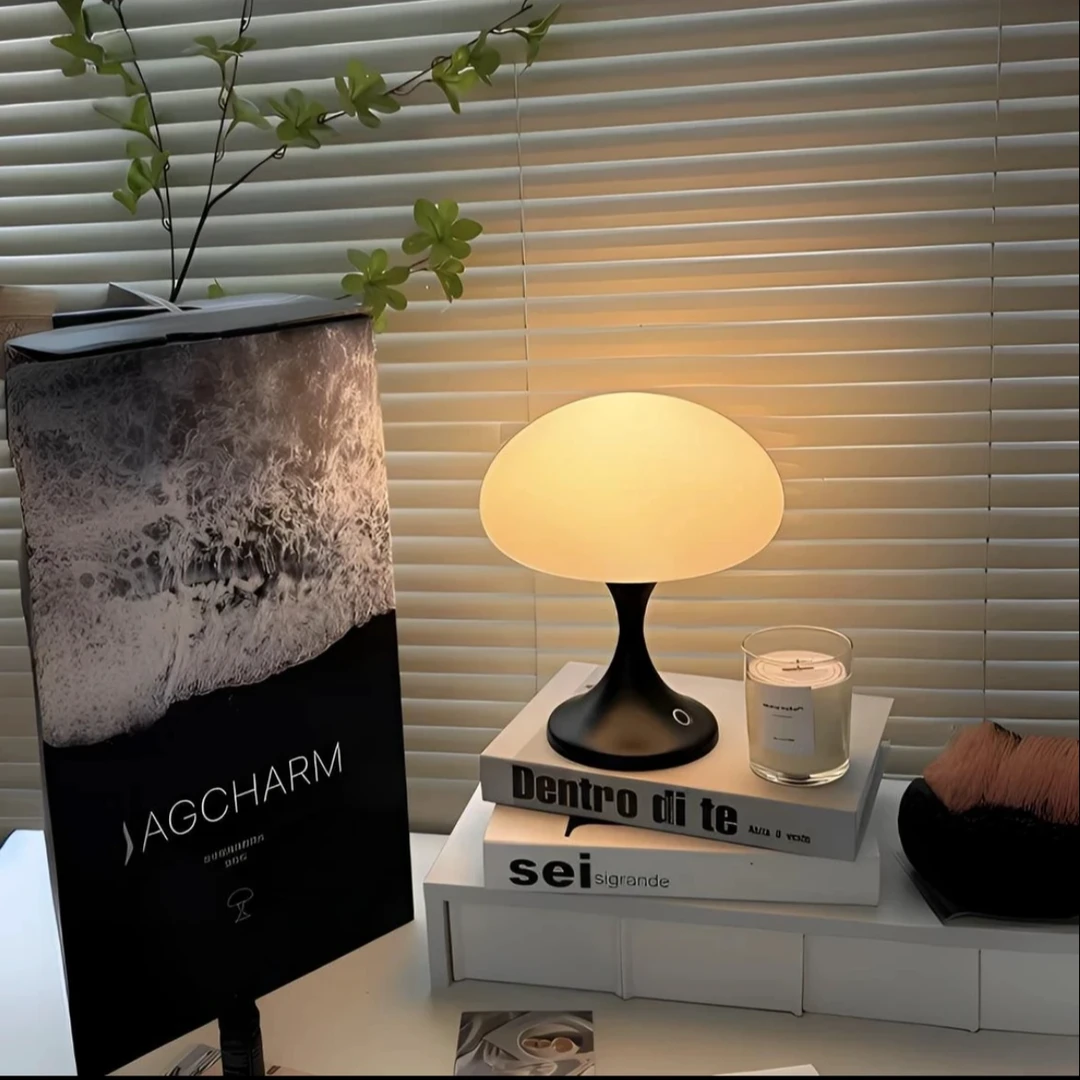 浪漫氛围感水母外观单色小台灯客厅卧室床头柜摆放轻奢简约充电款