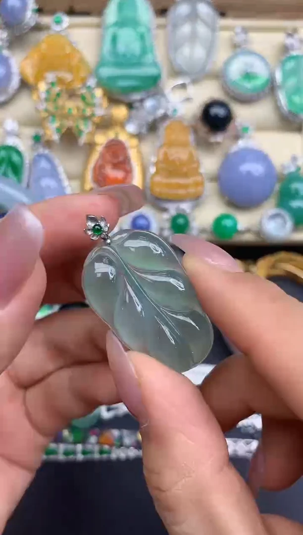 颈饰18K金镶嵌翡翠271-中国好珍宝