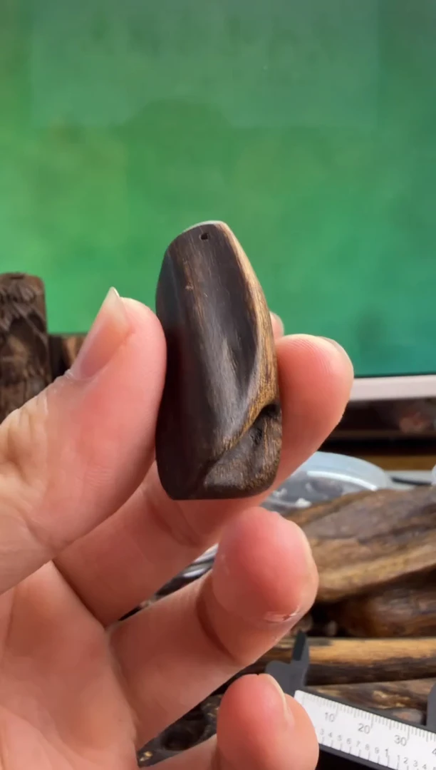 沉香手把件多样性发一