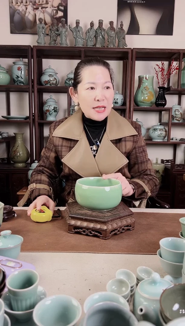 龙泉青瓷 梅青 钵