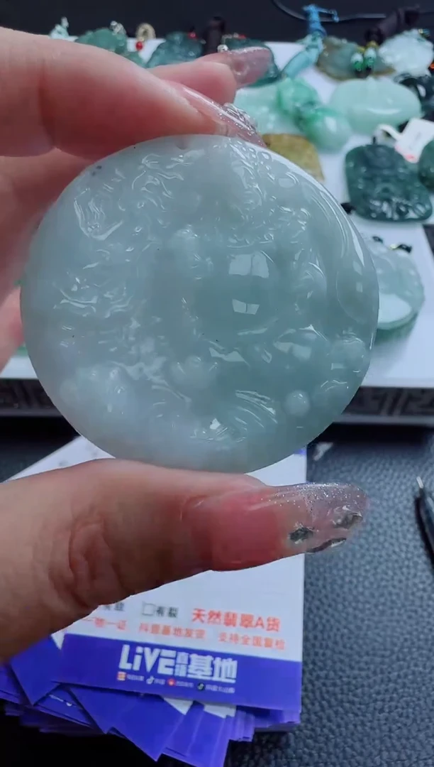 【闪购商品】翡翠颈饰未镶嵌1111111111