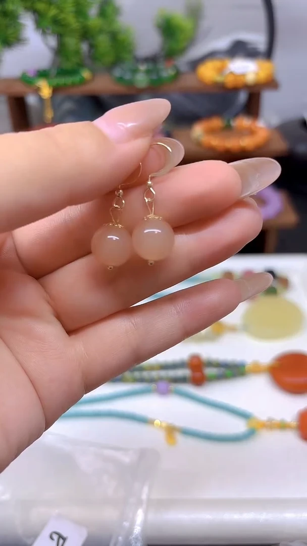 和田玉14K金镶嵌耳饰E672