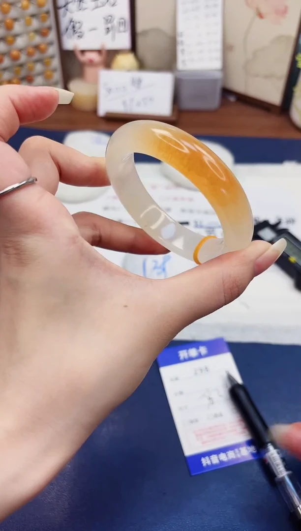 石英质玉手镯未镶嵌298-财气镯-圈口56