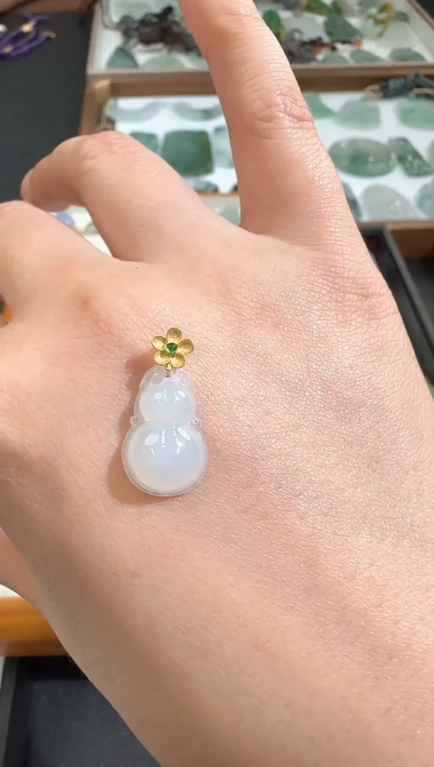 【闪购商品】翡翠颈饰18K金镶嵌0250224139