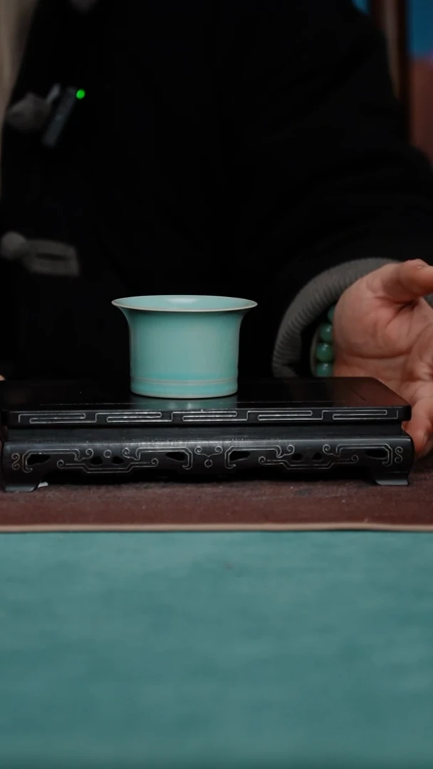 【闪购商品】28-10直足马蹄杯（海英底款）