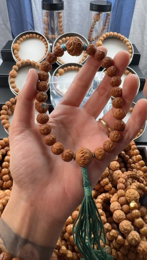 手串猴头核桃吞噬二等品双标款手持