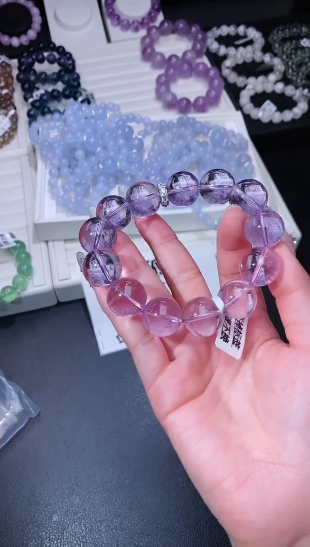 【闪购商品】水晶手链合金39.42玻利维亚碎冰冰 多样性发其一