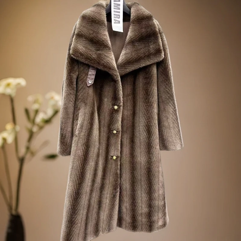 阿美拉女装高端服饰草草外套9012