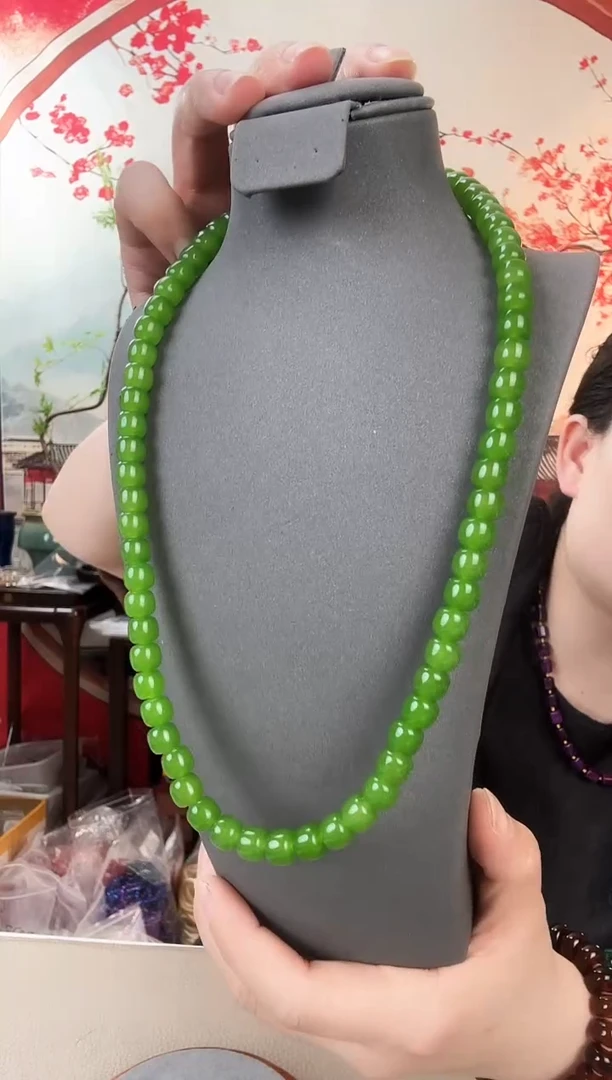 推荐款苹果绿老型珠项链