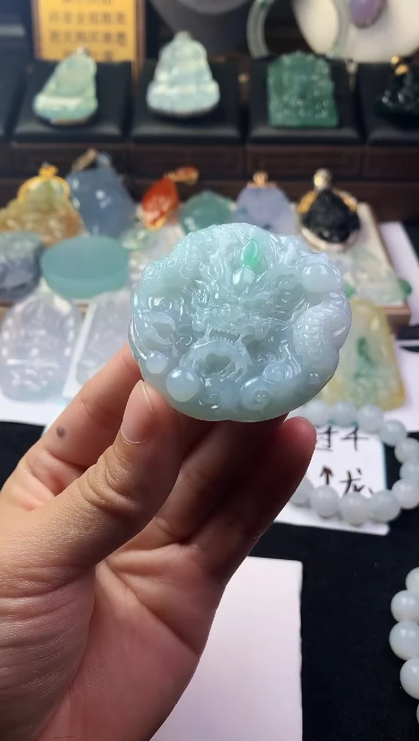 未镶嵌定制翡翠撞****皮毛货不退不换