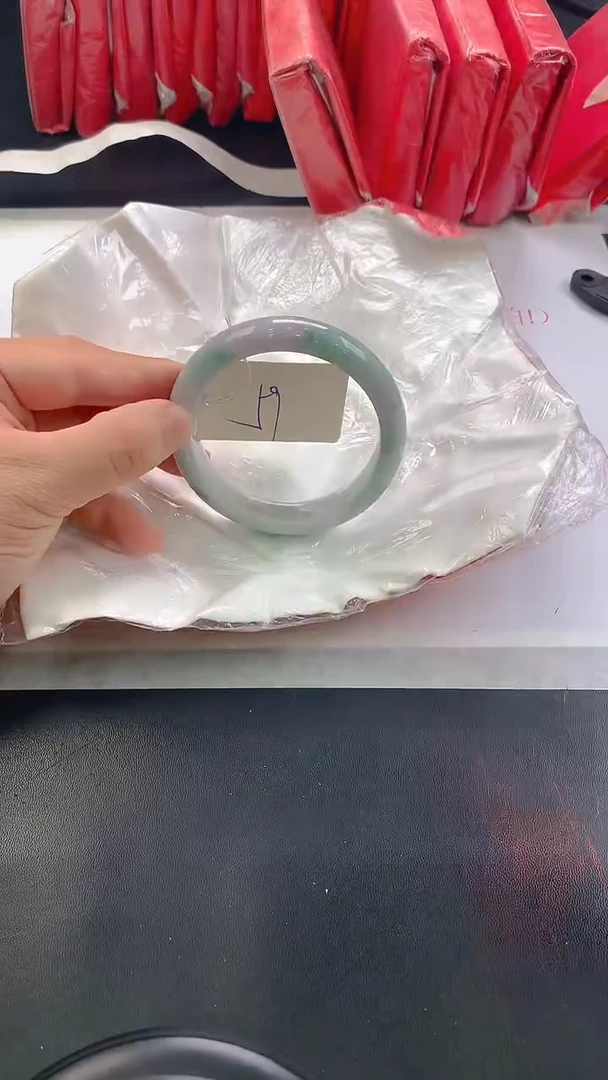 未镶嵌手镯翡翠280