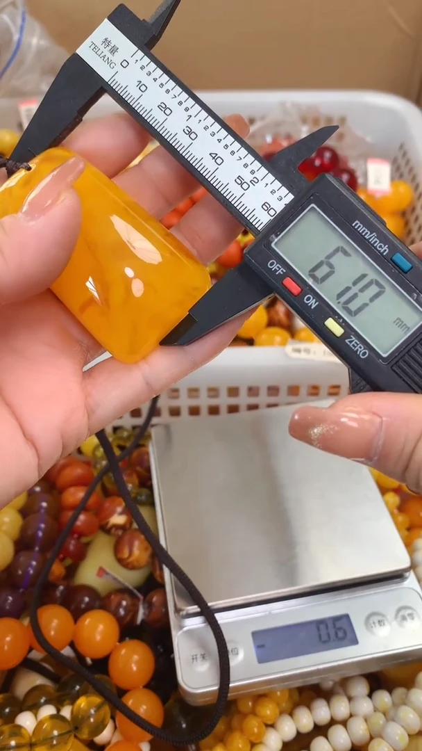 【闪购商品】摆件密胺瓷片密胺瓷片0341