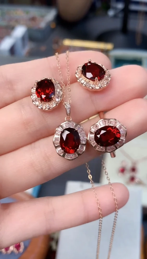 【闪购商品】石榴石套装银S925镶嵌天然