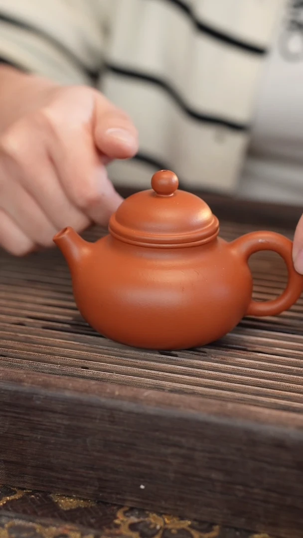 茶壶紫砂容天 朱泥 半手工 160cc【宽口】
