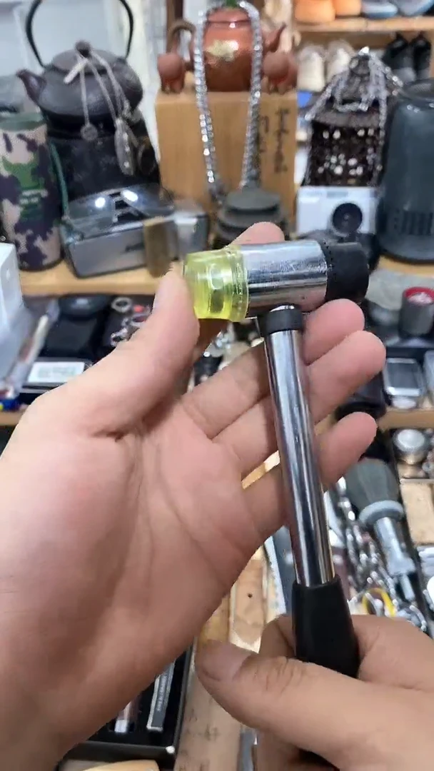 瓷片闪购商品  如图所示