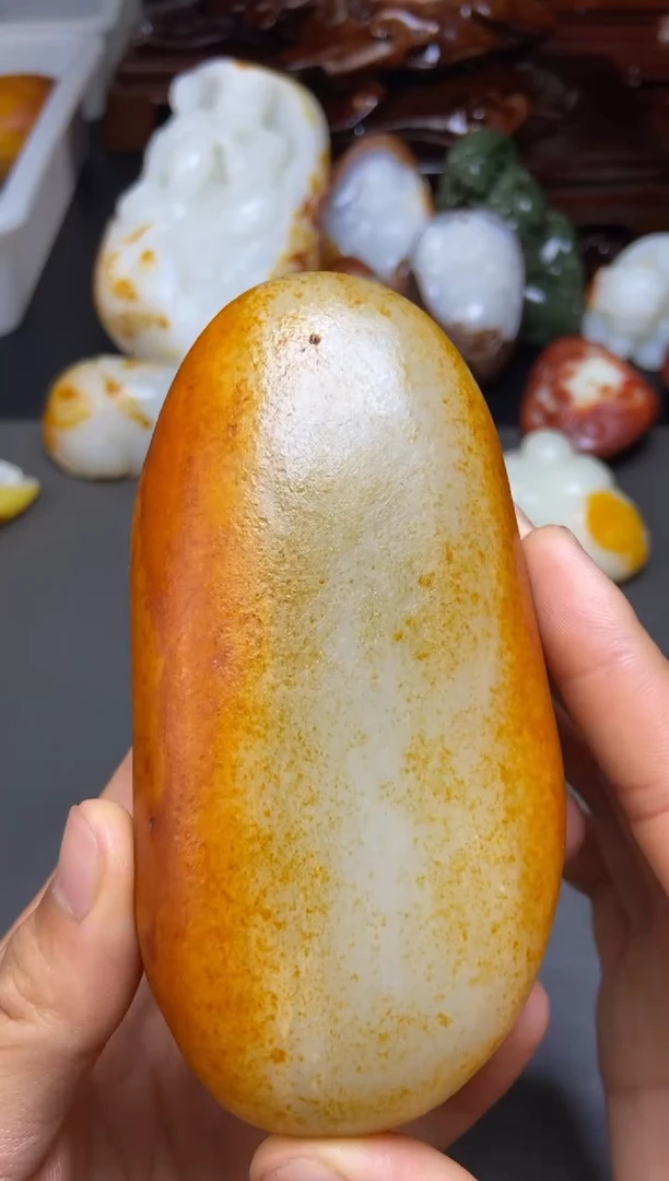 和田玉未镶嵌把件刘****.1