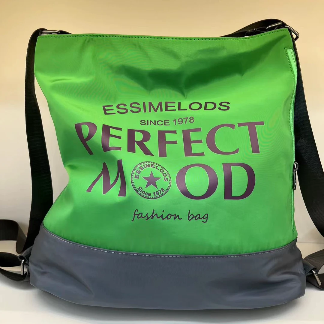 2335新款百搭款双肩背包男女同款旅行单肩背包潮流时尚背包斜跨