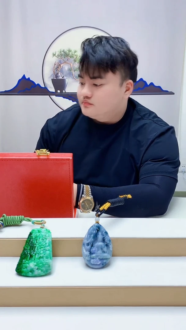 未镶嵌定制翡翠小**.5060DD-毛货挂件