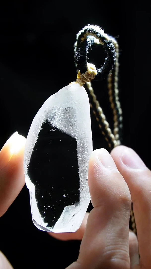 吊坠(赠链)未镶嵌水晶水晶