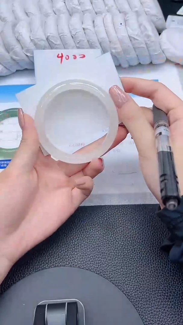 石英质玉手镯未镶嵌53-57.8