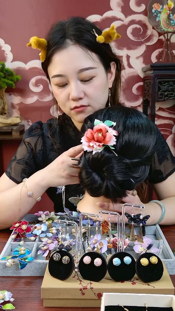 刺绣纯手工非遗绒花