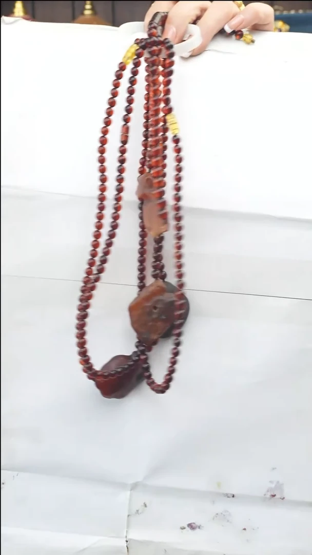 琥珀颈饰未镶嵌多样性发一