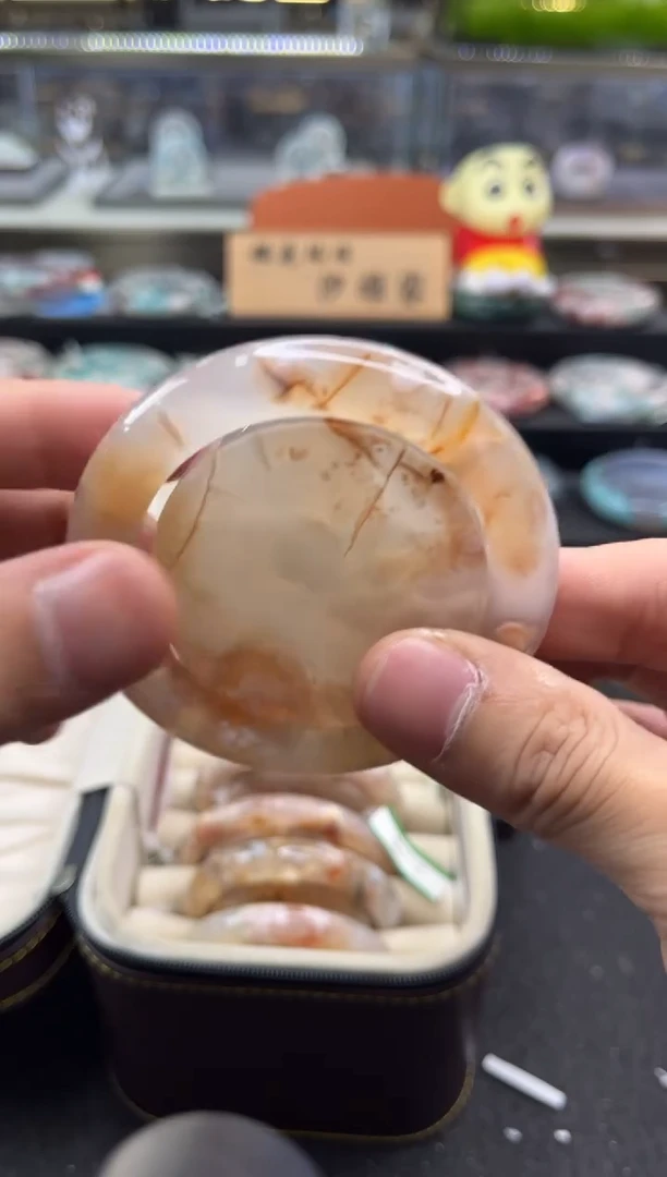 未镶嵌手镯石英质玉尘*丷圈口（赠品镯心）