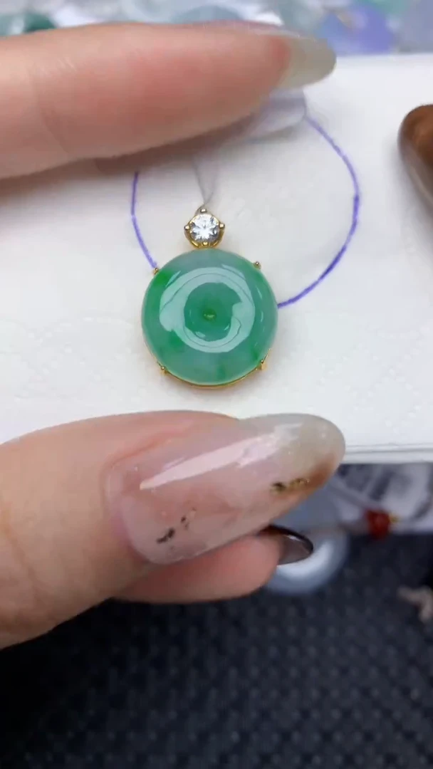 颈饰未镶嵌翡翠天然缅甸翡翠a货百元以上9元证书费自理