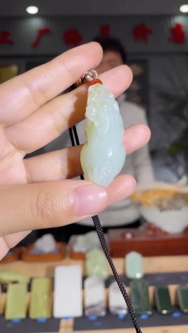 【闪购商品】和田玉颈饰未镶嵌拍一发一 多样性发货