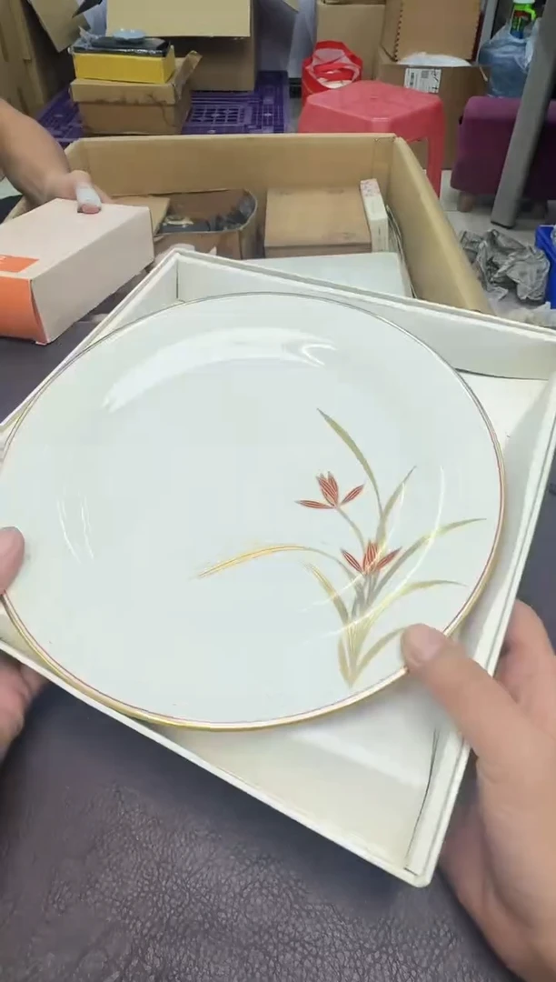 手工艺品琉璃放**颠541